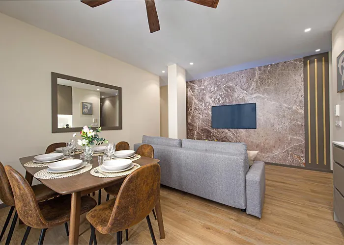 Edouard Vii 2 - Agreable 3 Pieces - - 50 M Des Plages 멍똥