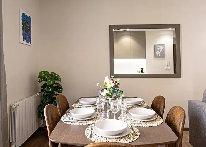 Edouard Vii 2 - Agreable 3 Pieces - - 50 M Des Plages 아파트 *